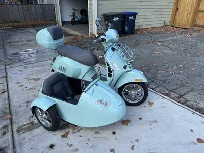 2023Vespa 2023Vespa