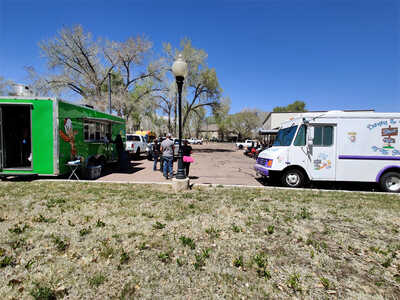Food And Desert Trucks