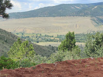 West Towards Crystal Creek West Towards Crystal Creek