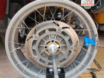 Wheel assy Balance check Wheel assy Balance check